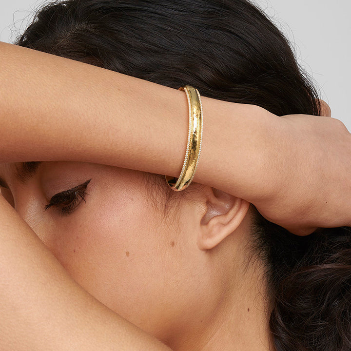 Thin Goddess Cuff